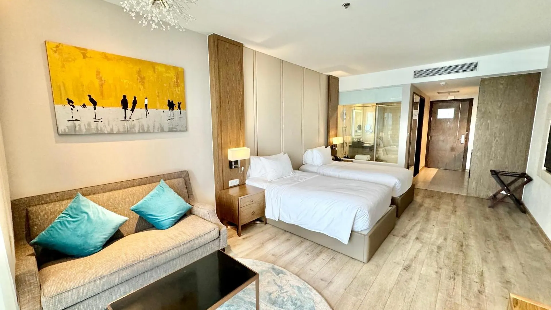 Panorama Nha Trang Sky Beach Residences 0*,