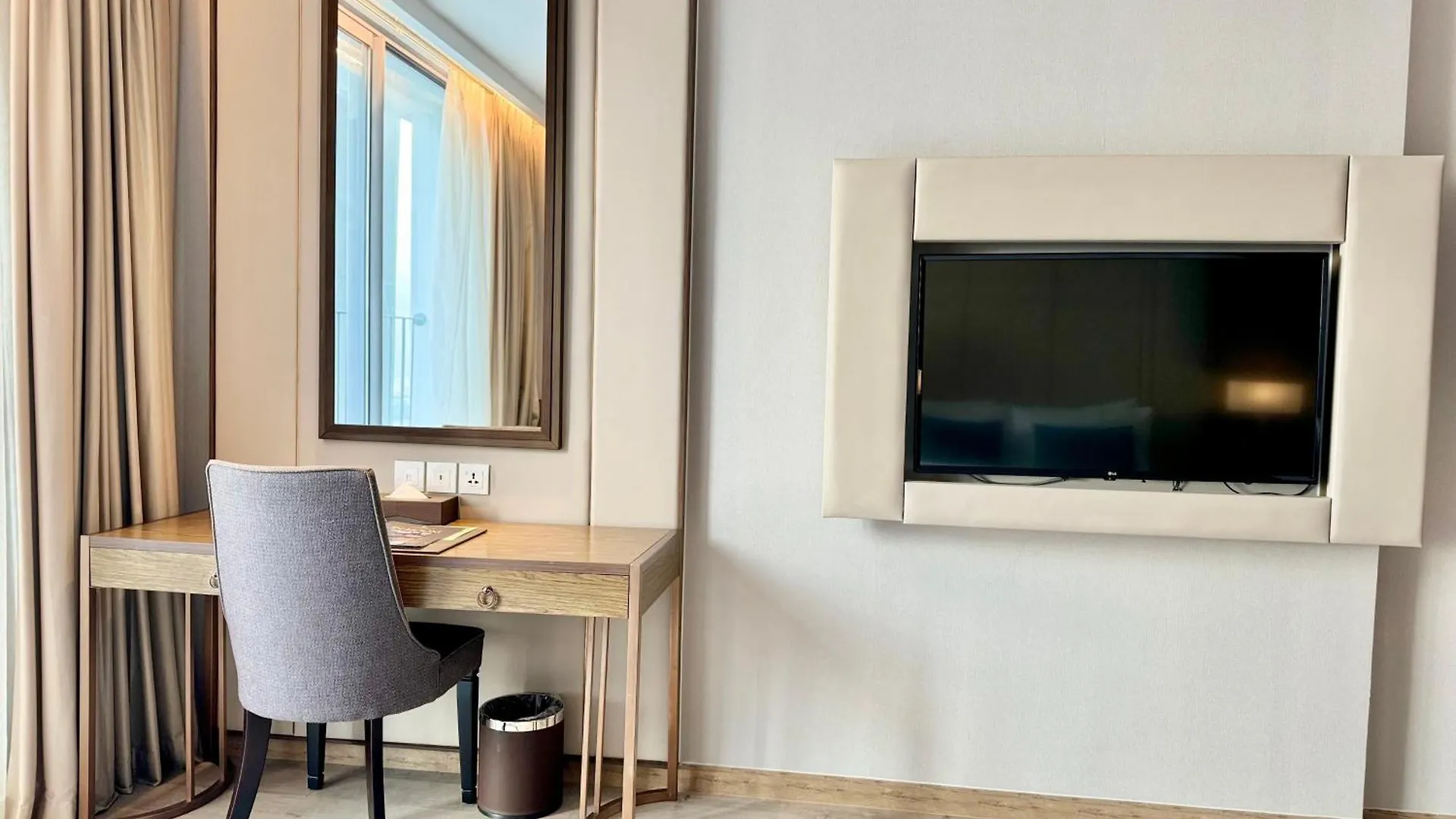 Апартаменты Panorama Nha Trang Sky Beach Residences