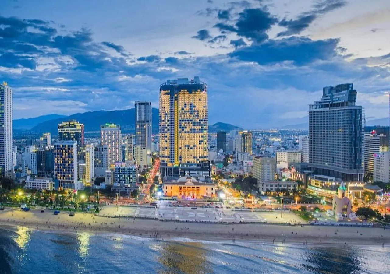 Panorama Nha Trang Sky Beach Residences 0*,