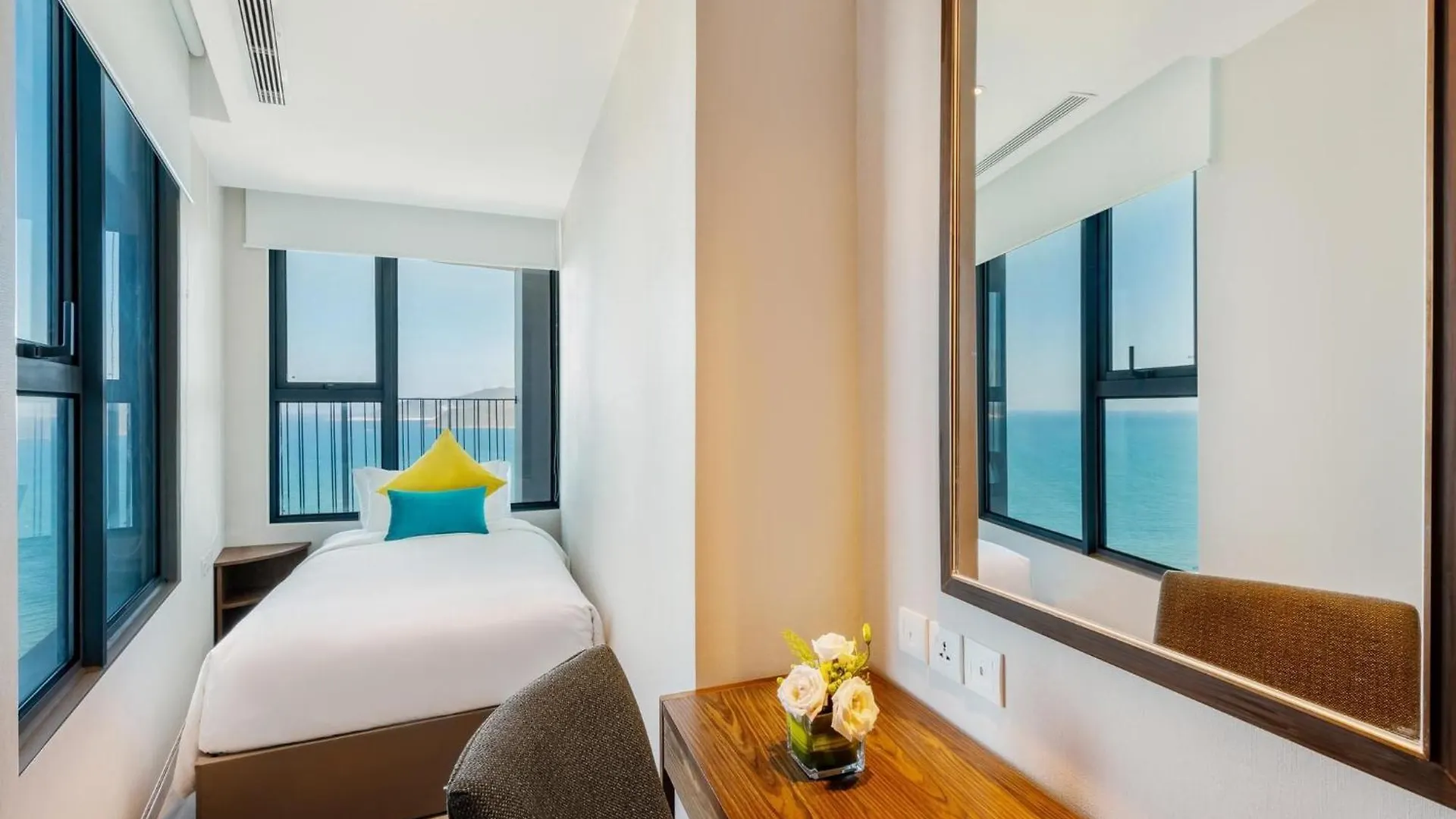 Panorama Nha Trang Sky Beach Residences 0*,